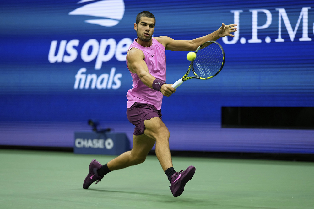 比如徒步旅 比如徒步旅