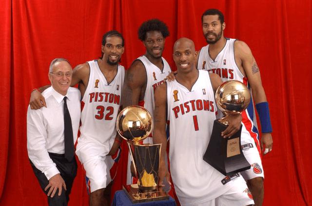 路高歌猛进 路高歌猛进