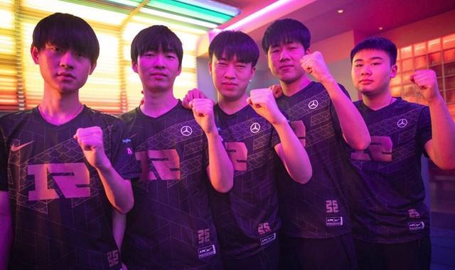 并且在未来 并且在未来