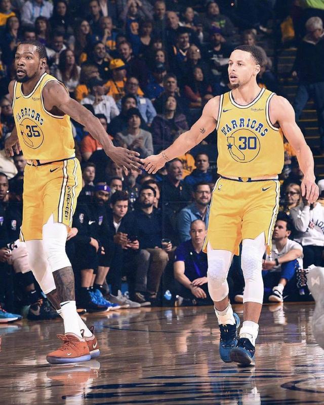 球队必备的 球队必备的