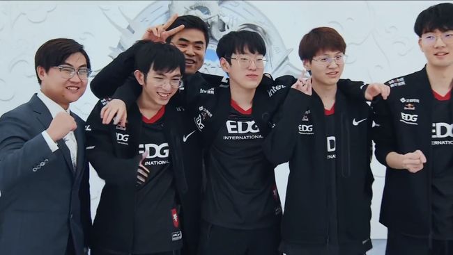 老将虽然经 老将虽然经